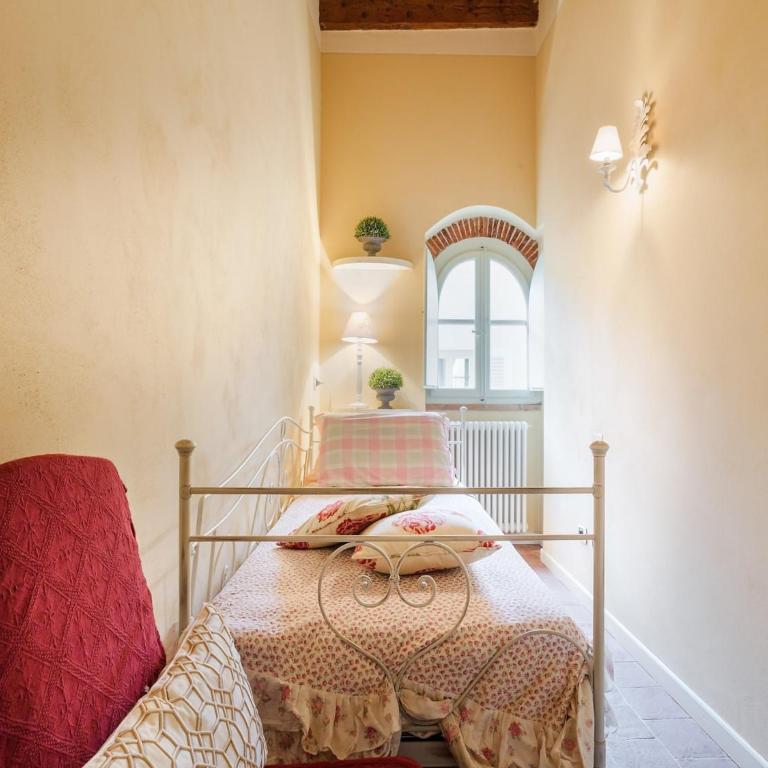Apartment in Lucca near Cathedral & Guinigi Tower - Two-Bedroom Apartment - 30
