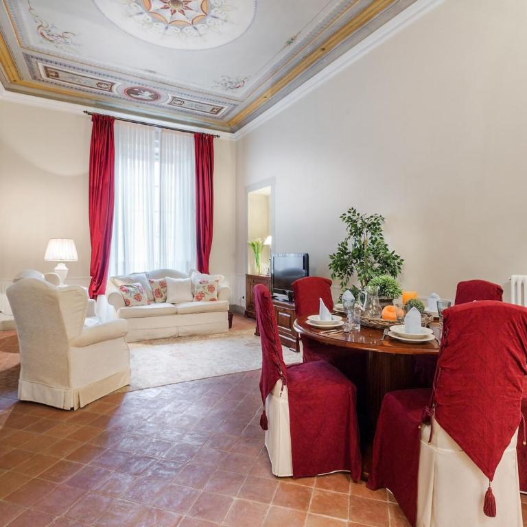 Apartment in Lucca near Cathedral & Guinigi Tower - Two-Bedroom Apartment - 4