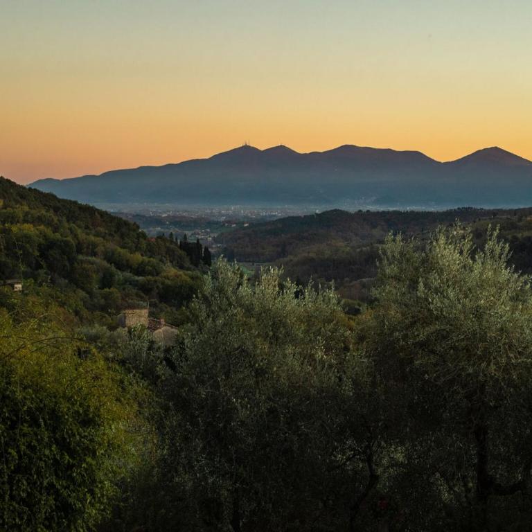 Villa in Tuscany with Infinity Pool and Views - Villa con 5 Camere da Letto - 5