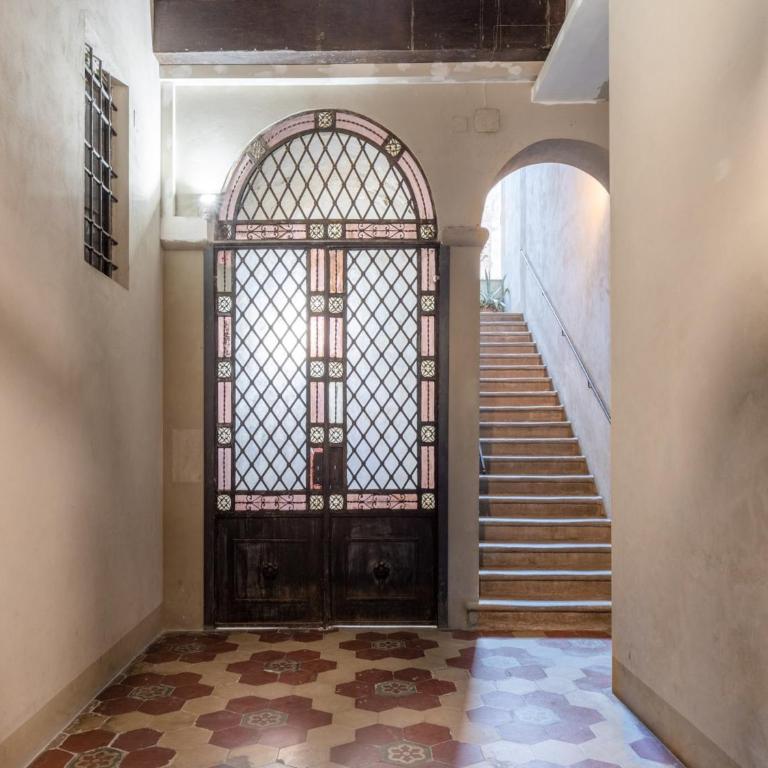 Apartment in Lucca with Private Courtyard - Appartamento con 1 Camera da Letto - 44