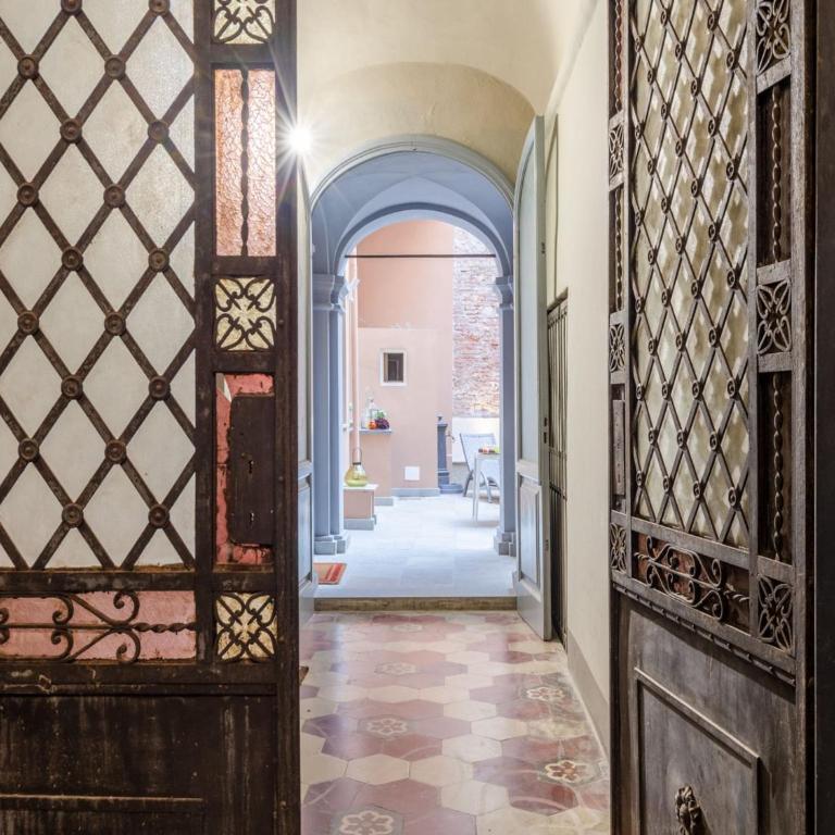 Apartment in Lucca with Private Courtyard - Appartamento con 1 Camera da Letto - 19