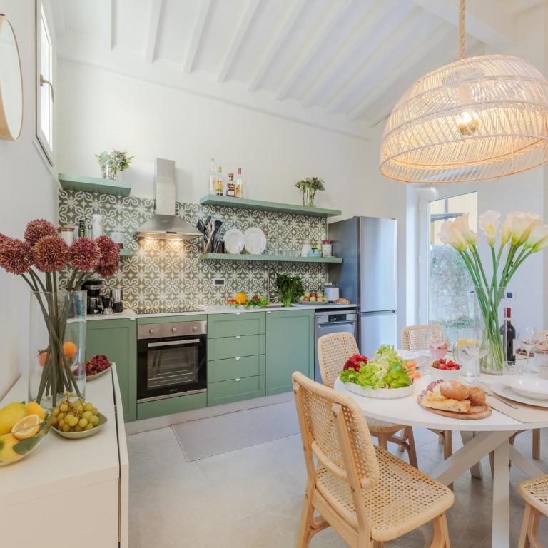 Charming apartment in Lucca Walls - One-Bedroom Apartment - 7