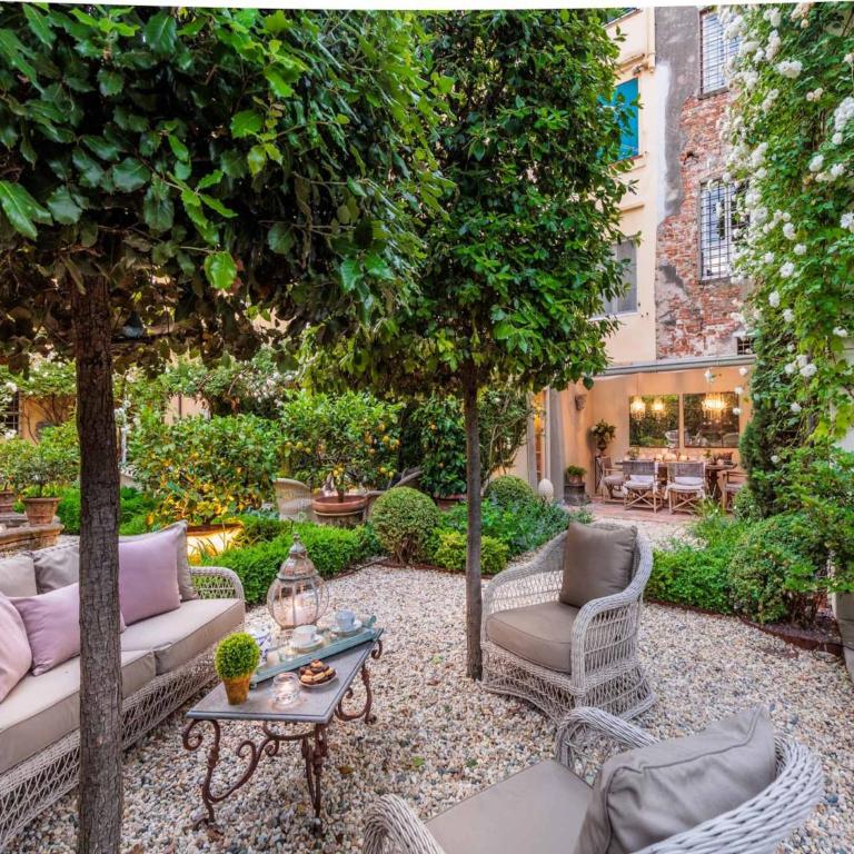 Apartment in Lucca near Via Fillungo - Two-Bedroom Apartment - 69