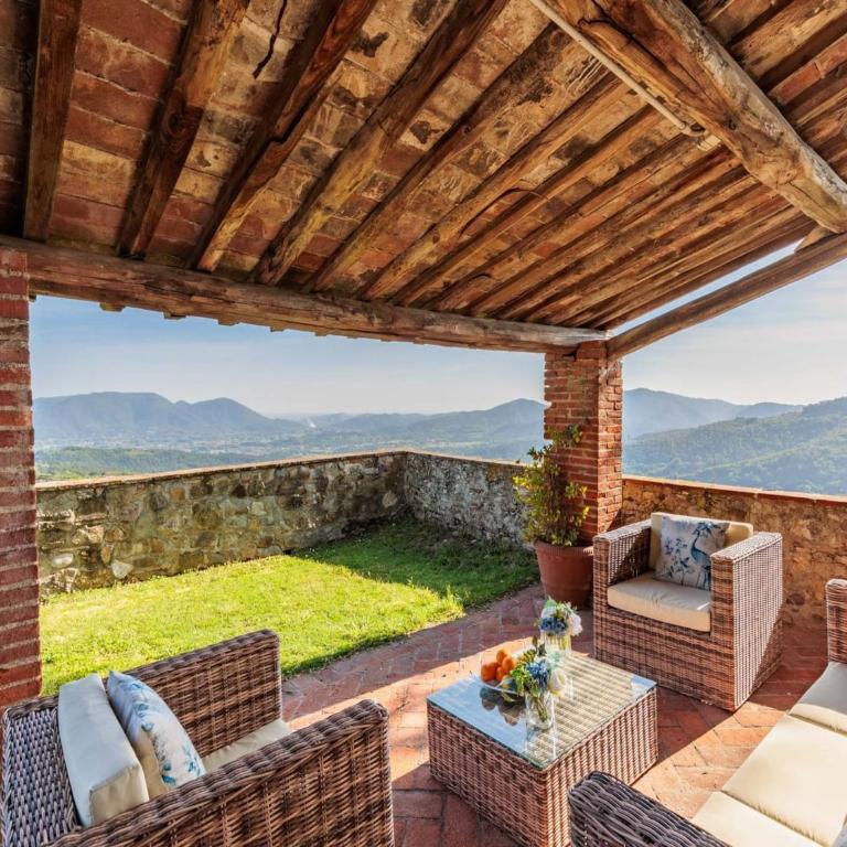 Scenic villa in Lucca with pool - Villa con 9 Camere da Letto - 93