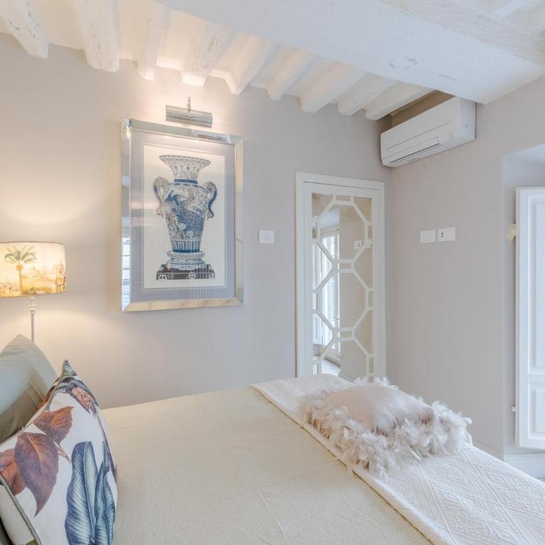 Apartment in Lucca near Historic Attractions - Two-Bedroom Apartment - 33