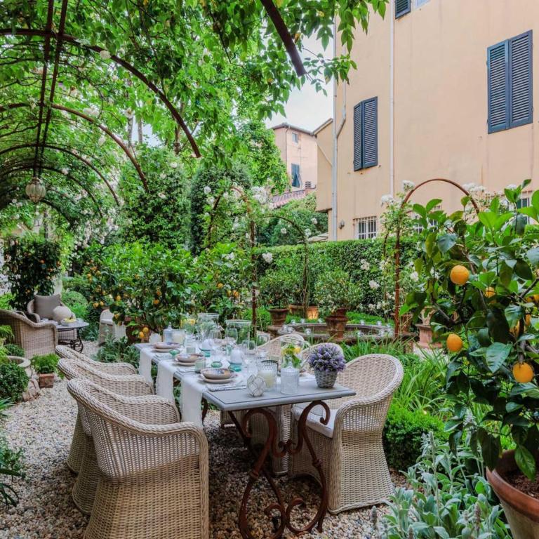 Apartment in Lucca near Historic Attractions - Two-Bedroom Apartment - 56