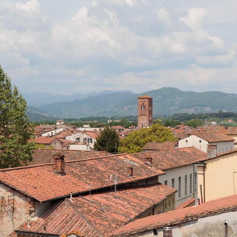 Apartment in Lucca s Medieval Tower - Three-Bedroom Apartment - 5