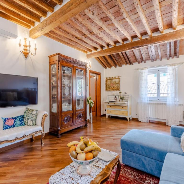 Apartment in Lucca s Medieval Tower - Three-Bedroom Apartment - 44