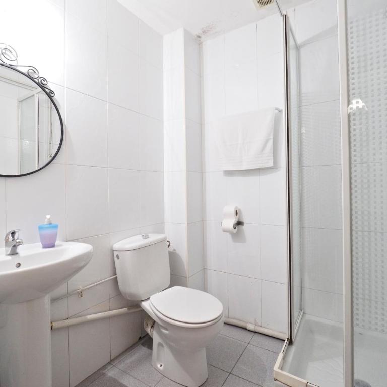 Hostal Elkano - Habitación Doble con baño privado - 2