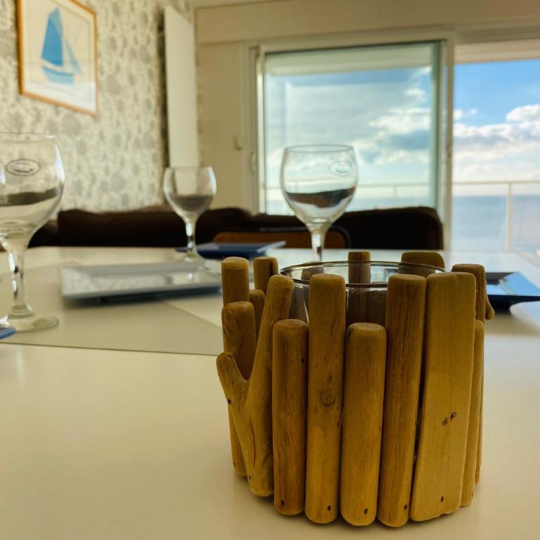 Appartement Élegant avec Balcon, Garage et WiFi en Bord de Mer - FR-1-92-889 - Apartment (4 Adults) - 8