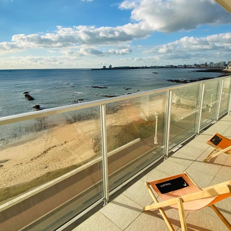 Appartement Élegant avec Balcon, Garage et WiFi en Bord de Mer - FR-1-92-889 - Apartment (4 Adults) - 9
