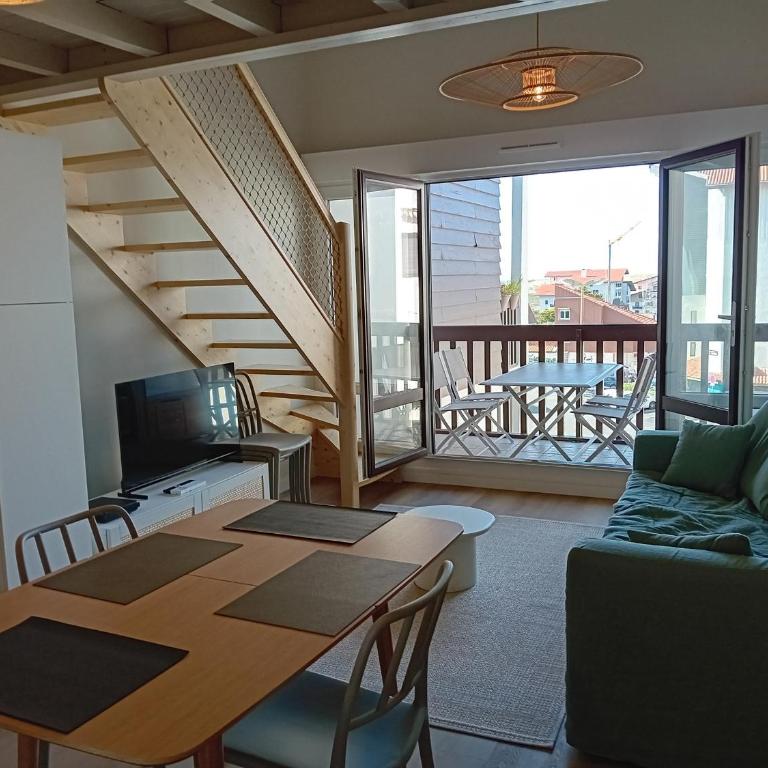 Seignosse : Appartement rénové à pied des plages avec climatisation - Apartamento de 1 dormitorio - 2