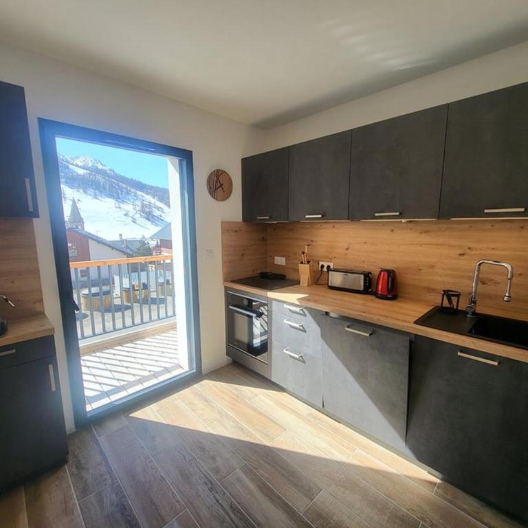 Bel appartement à Montgenèvre avec parking couvert - FR-1-266-251 - Apartamento - 3