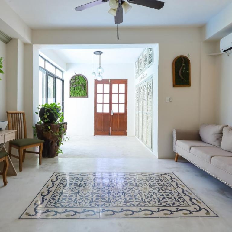 Casa Bien Estar - Centro Merida - Double Room with Pool View - 17
