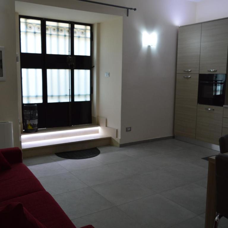 Bea&B - Appartamento con Balcone - 12