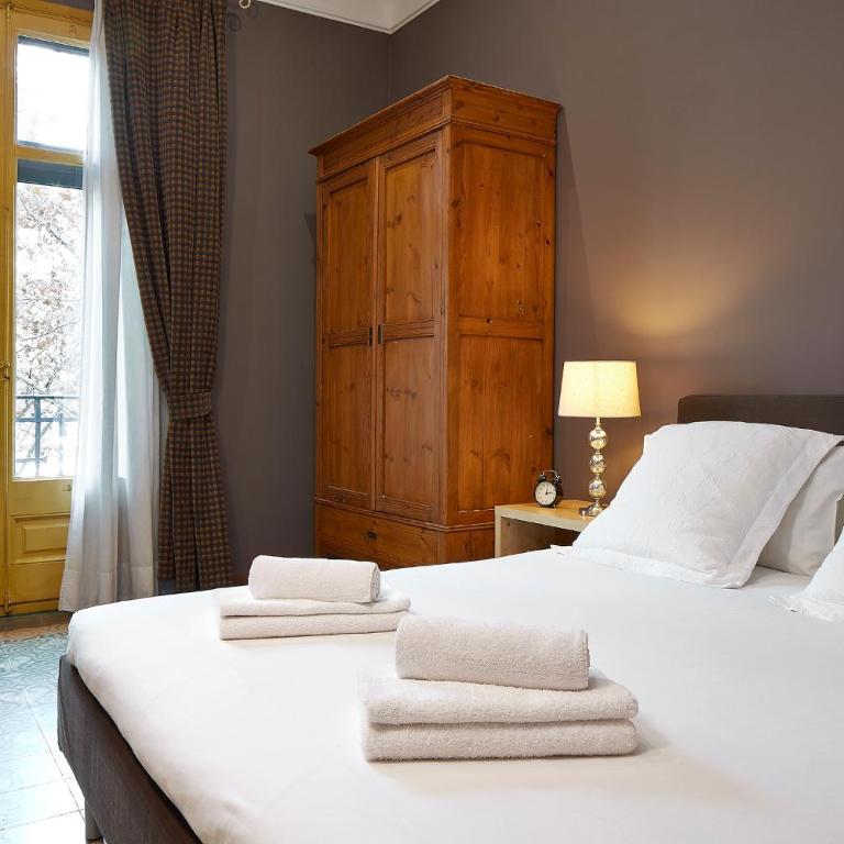 Fewdays Barcelona Apartments - Two Bedroom Family Apartment with balcony - Avenida Diagonal, 347 - 13