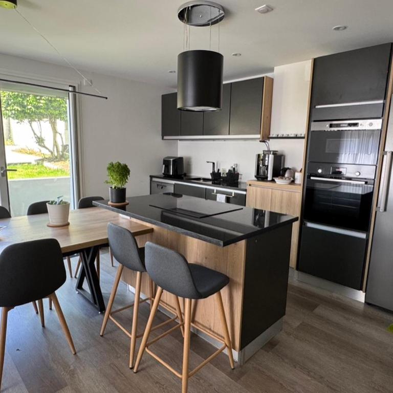 Le Clos Les Brunes - Maison 4 Chambres - 5
