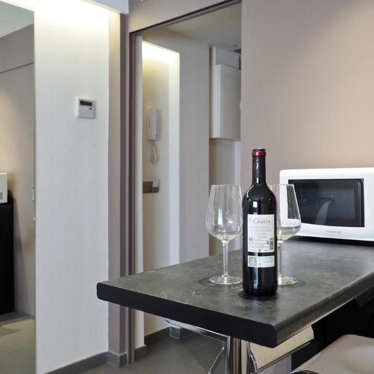 Barcelona Fifteen central Aparthotel - Deluxe Double Room - 19