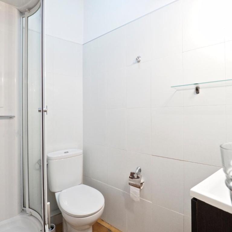 Monrooms Barcelona - Double Room - 4