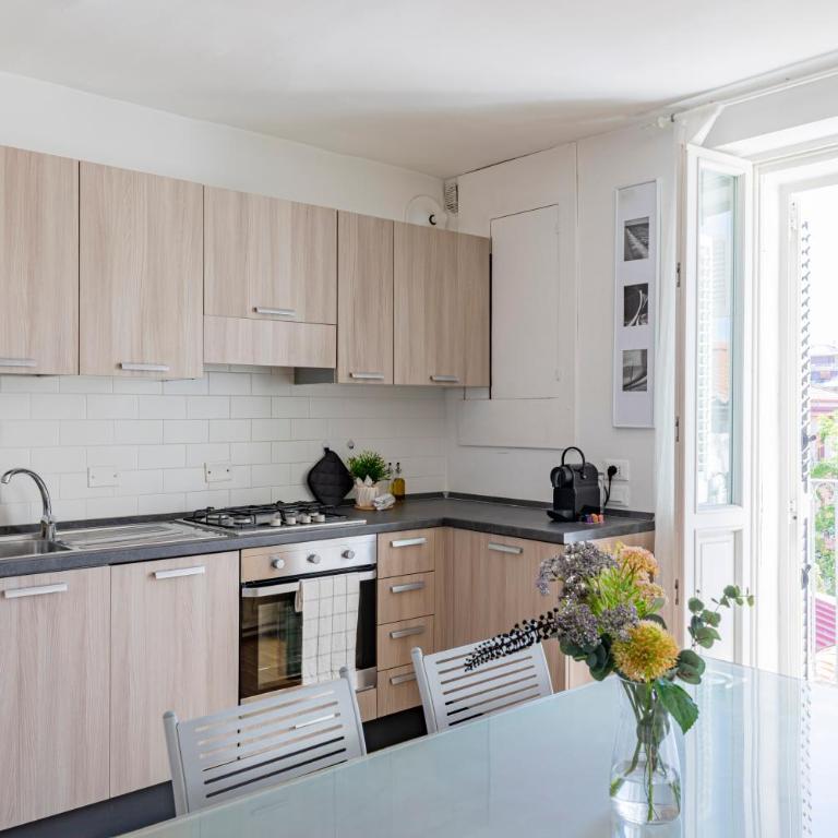Appartamento Pescara centro a 3 min dal mare - Wifi & balcone - Two-Bedroom Apartment - 7