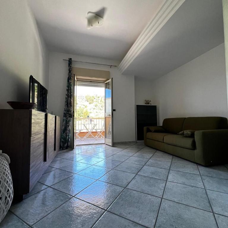 Il giardino delle magnolie - Appartamento con 2 Camere da Letto - 18