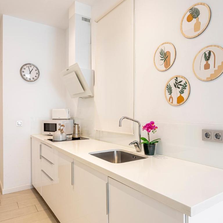 R&C APARTMENTS CLOSE to CENTER - Apartamento de 2 dormitorios - 7