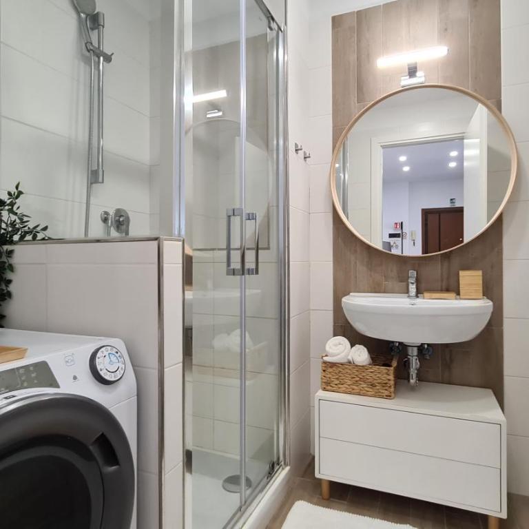 LoveRhome Apartment 14 - Appartamento con 2 Camere da Letto - 26
