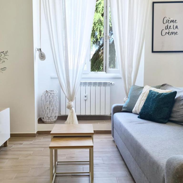 LoveRhome Apartment 14 - Appartamento con 2 Camere da Letto - 10