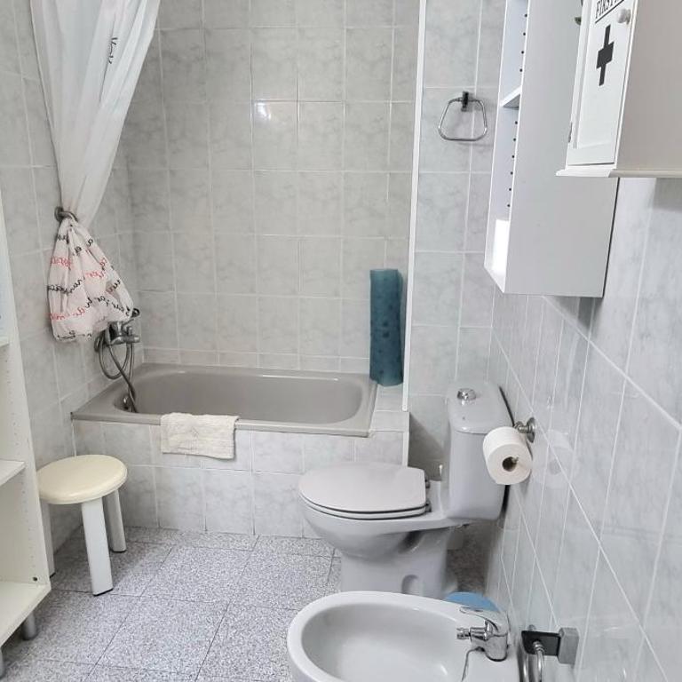 VIDABRAVA, Tossa Medievo, apartamento a 150 m de la playa - Apartamento con balcón - 14