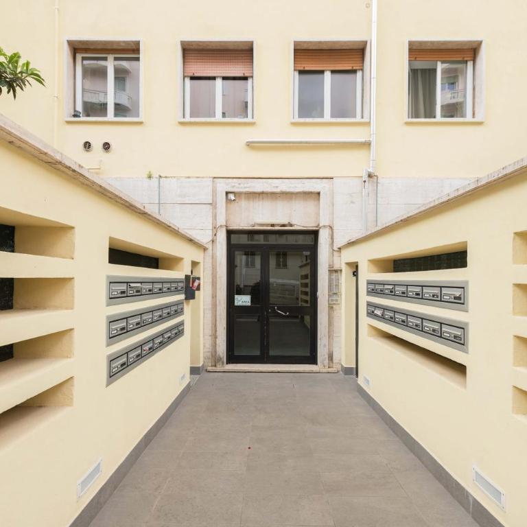 LoveRhome Apartment 14 - Appartamento con 2 Camere da Letto - 30