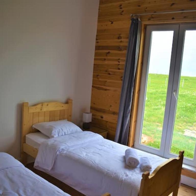 Vilino Kolo - Virak - Twin Room - 1