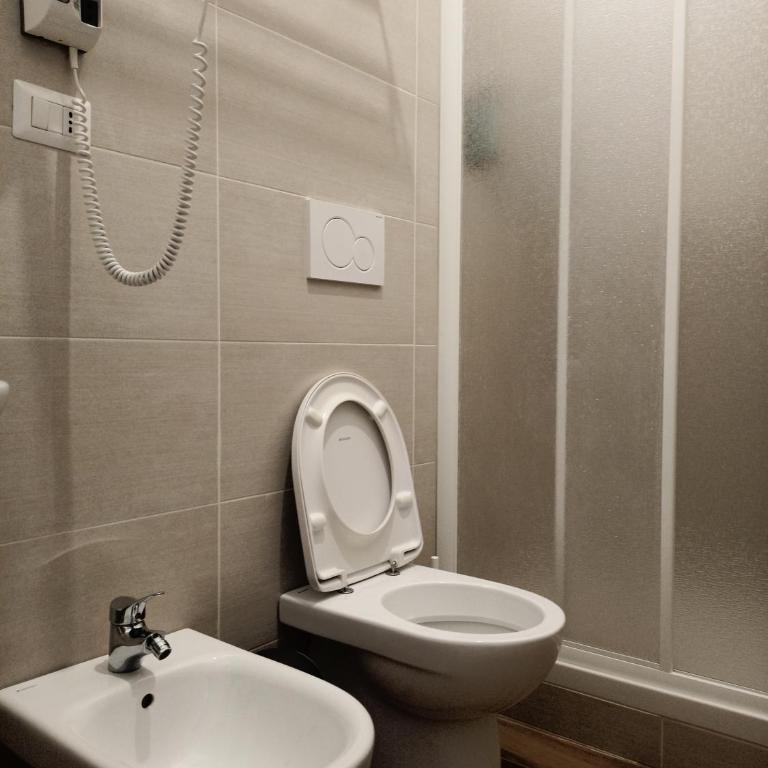 Ricky Home - Economy Double Room - 3