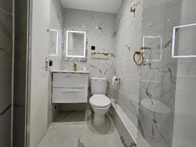 Appartement entier, 2 chambres - Chambre Double - 16