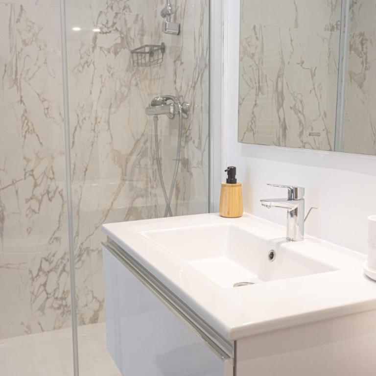 Le Refuge des Vignes - Centre Ville - Elégant - Apartamento de 1 dormitorio - 3
