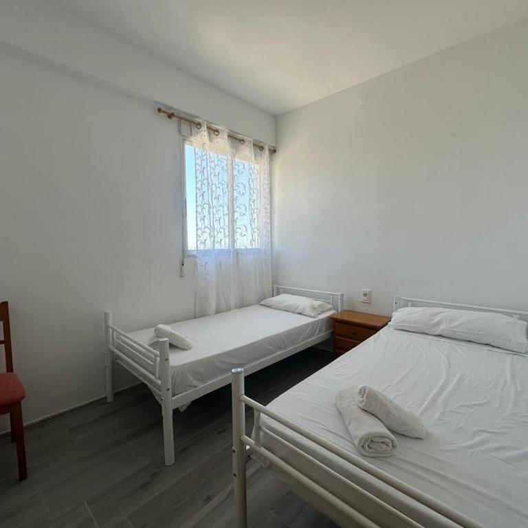 AH Rentals Apartamentos Rovira - Apartamento de 3 dormitorios - 20