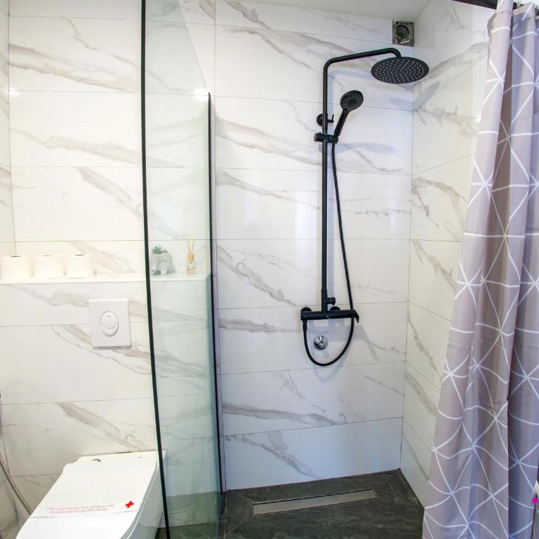 Apartments Middle Street - One-Bedroom Apartment - 37