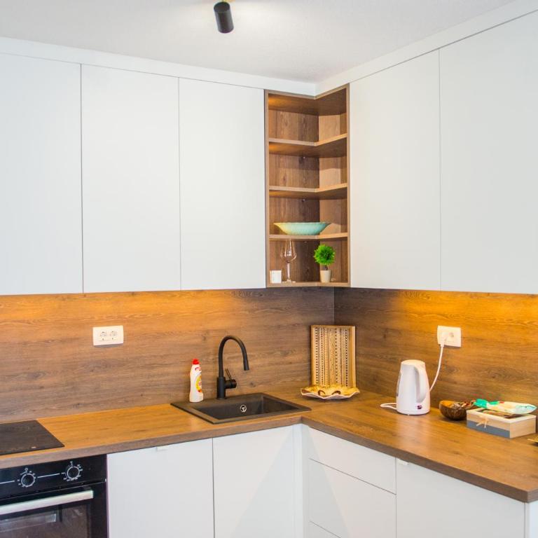 Apartments Middle Street - One-Bedroom Apartment - 31