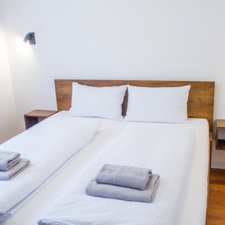 Apartments Middle Street - One-Bedroom Apartment - 32