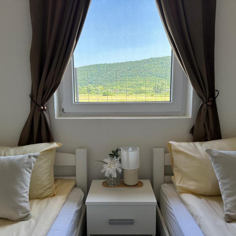 Holiday Home Emma - Maison 3 Chambres - 12