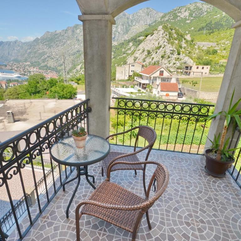 Apartmani Vasilije - Two-Bedroom Apartment - 7