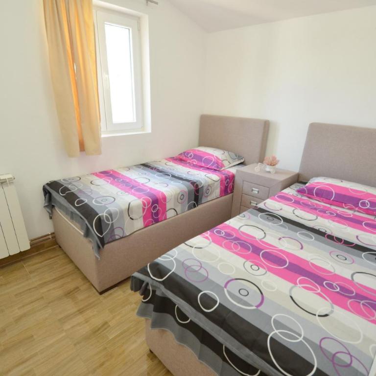 Apartmani Vasilije - Two-Bedroom Apartment - 8