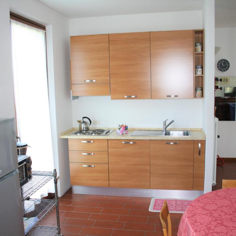 Casa Laura - Appartamento con 1 Camera da Letto e Vista Lago - 8