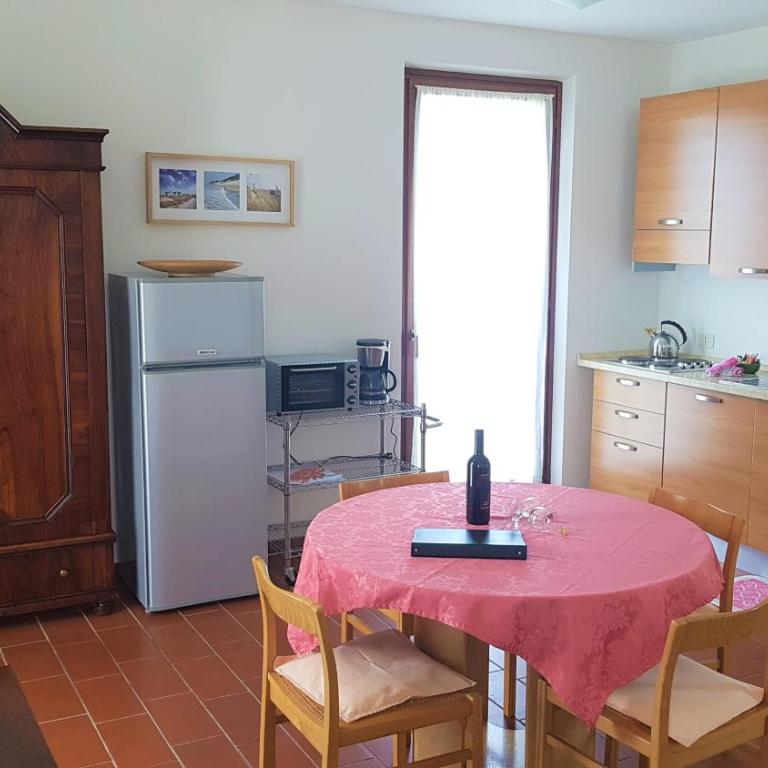 Casa Laura - Appartamento con 1 Camera da Letto e Vista Lago - 13