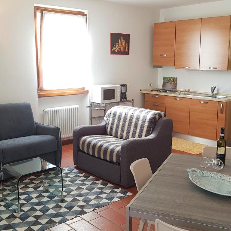 Casa Laura - Appartamento con 1 Camera da Letto - 9