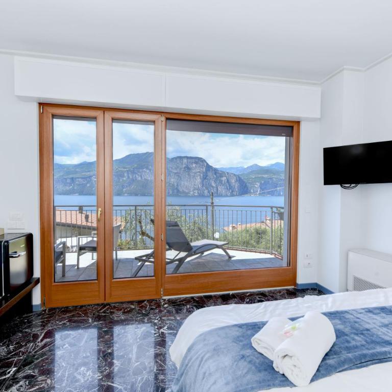 Maison Sabina con splendida vista lago ed idromassaggio - Villa con Vista Mare - 5
