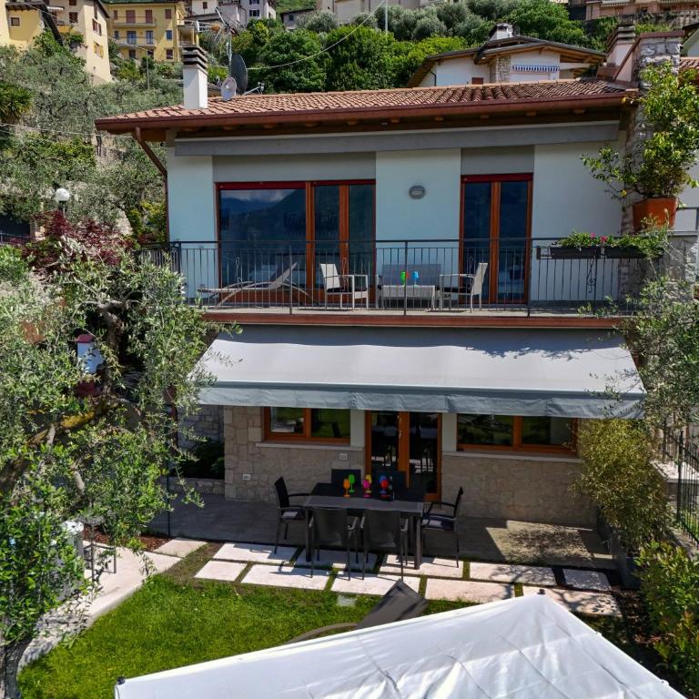 Maison Sabina con splendida vista lago ed idromassaggio - Villa con Vista Mare - 8