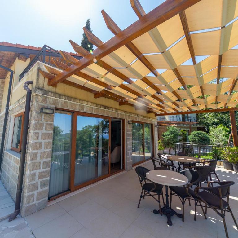 Sunset & Sunrise Villas in Stanisici-Two Villas With Common Pool - Standardna Vila - 34
