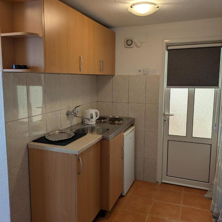 Apartmani Abeona - Komfor Apartman sa 1 Spavaćom Sobom - 6