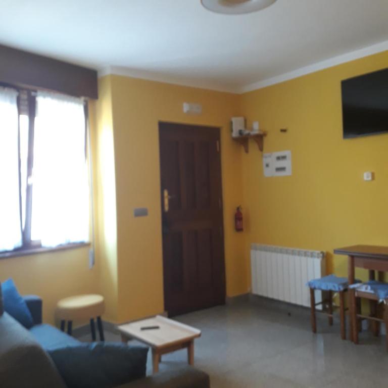 Llanes-Llumedian - Three-Bedroom House - 24