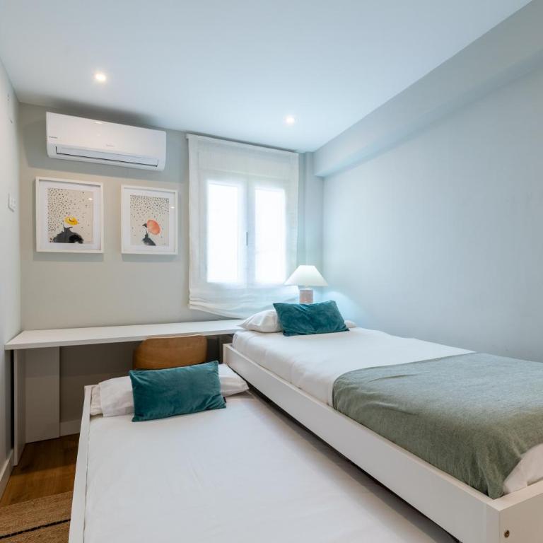 Apartamento Velarde-Maestranza - Two-Bedroom Apartment - 19